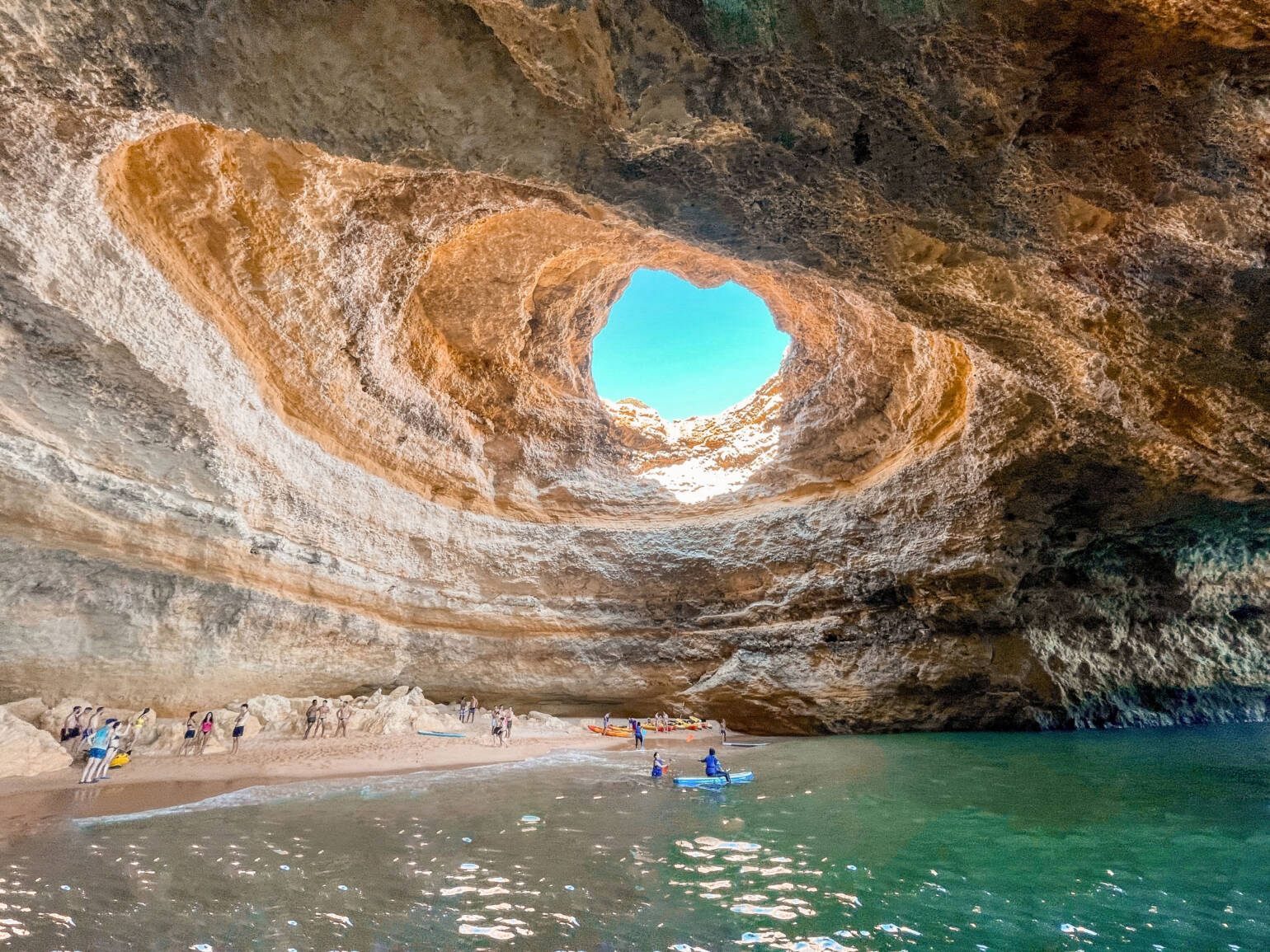 Qué ver en el Algarve, la cueva de Benagil