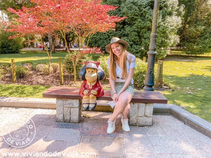 Qué ver en Oviedo en un día | Escultura de Mafalda
