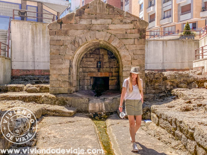 Fuente de Foncalada