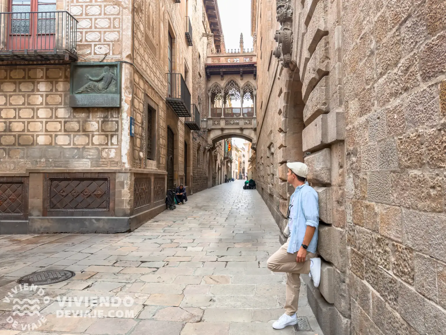 Calle del Bisbe y Puente del Bisbe