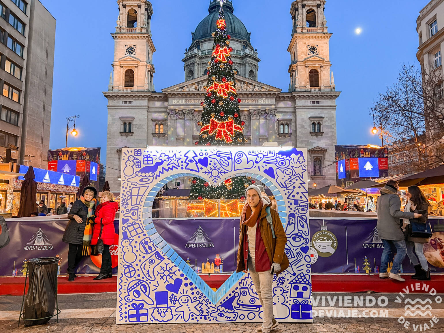 Mercado navideño de la plaza de la Basílica - Budapest