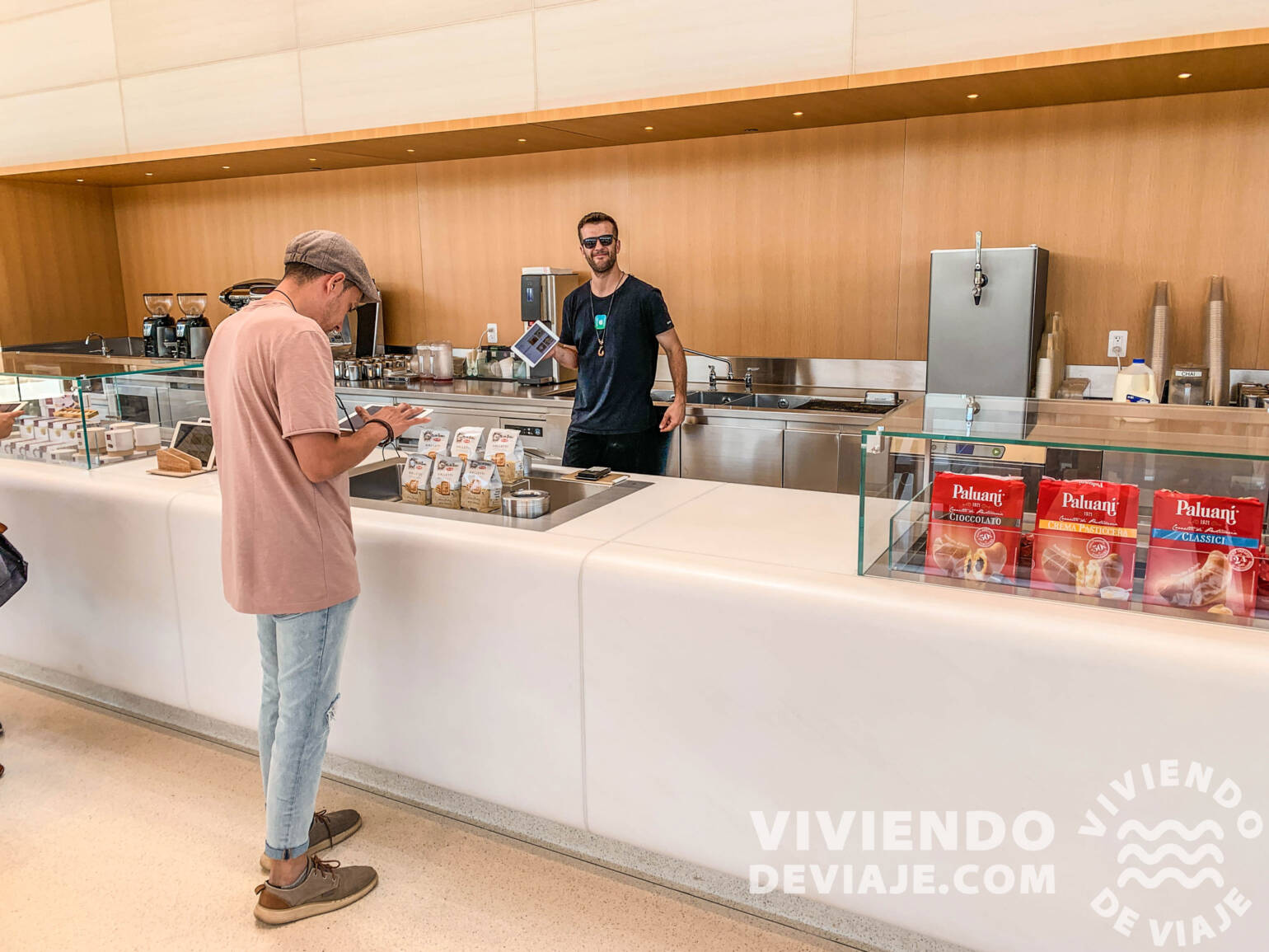 Cafetería del Centro de visitantes del Apple Park